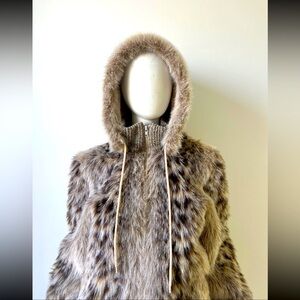 Elegant Faux Fur Hooded Coat